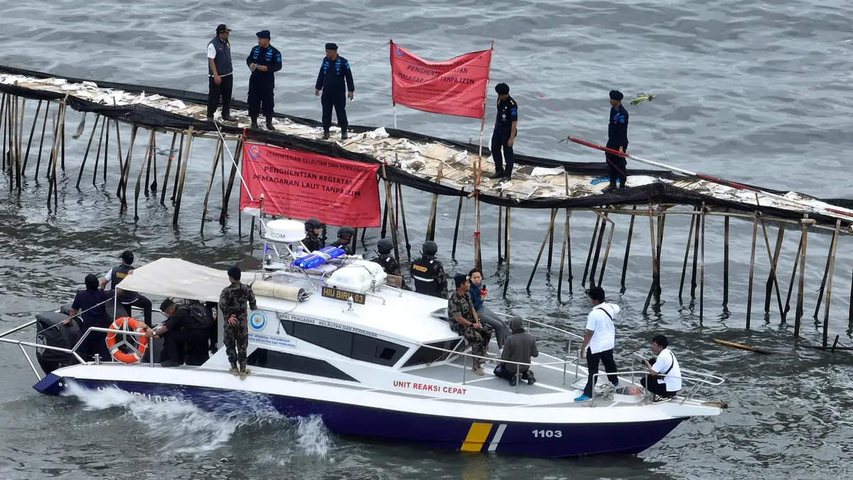 Pagar laut tak berizin